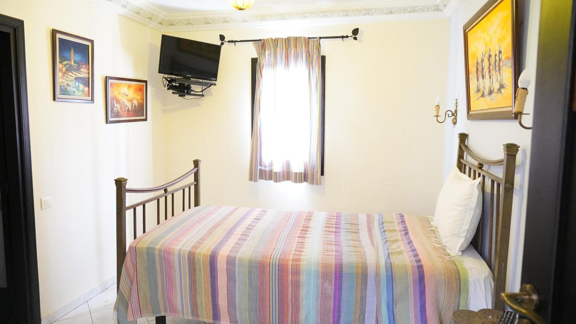 Riad Baddi Sale Exterior photo